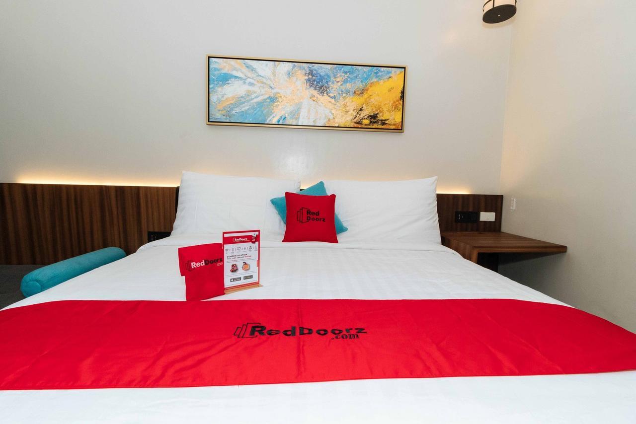 Reddoorz Premium Near Ust Hospital Hotel Manila Exterior foto